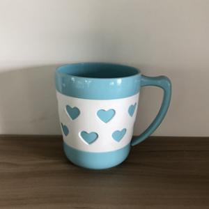 Bi color plastic mug mold