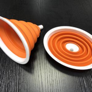Two color collapsible silicone funnel mold 