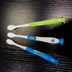 Two color  toothbrush handle mold